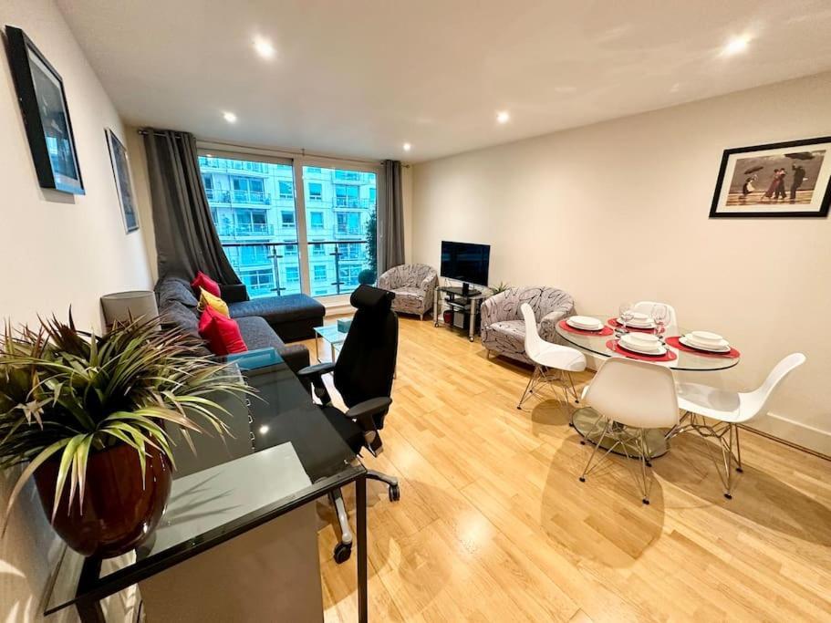 Stunning 2 Bed Thames River View - Central Londen Buitenkant foto