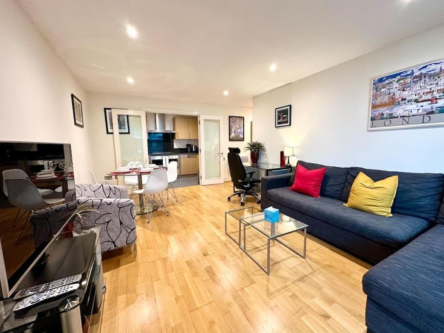 Stunning 2 Bed Thames River View - Central Londen Buitenkant foto