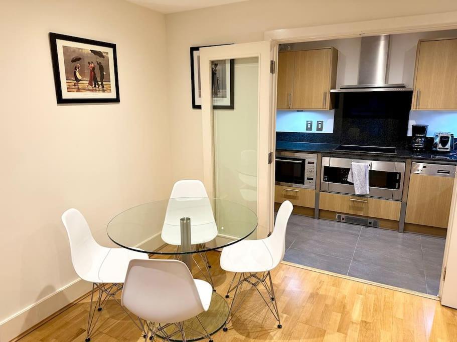 Stunning 2 Bed Thames River View - Central Londen Buitenkant foto